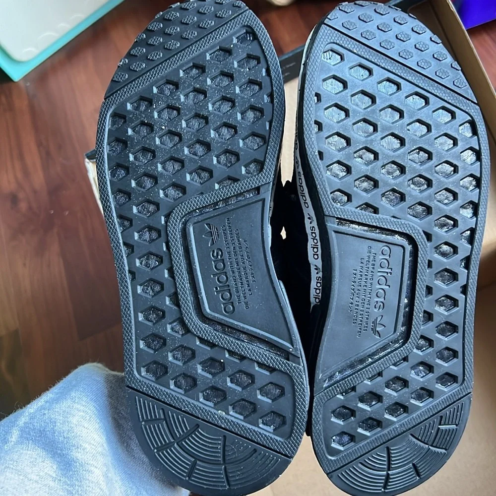 Adidas NMD R1 - Picture 5 of 5